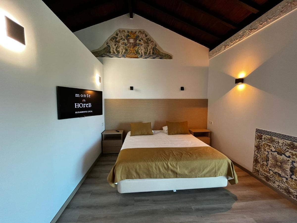 Alojamento Local Monte Horeb Nadadouro Ngoại thất bức ảnh